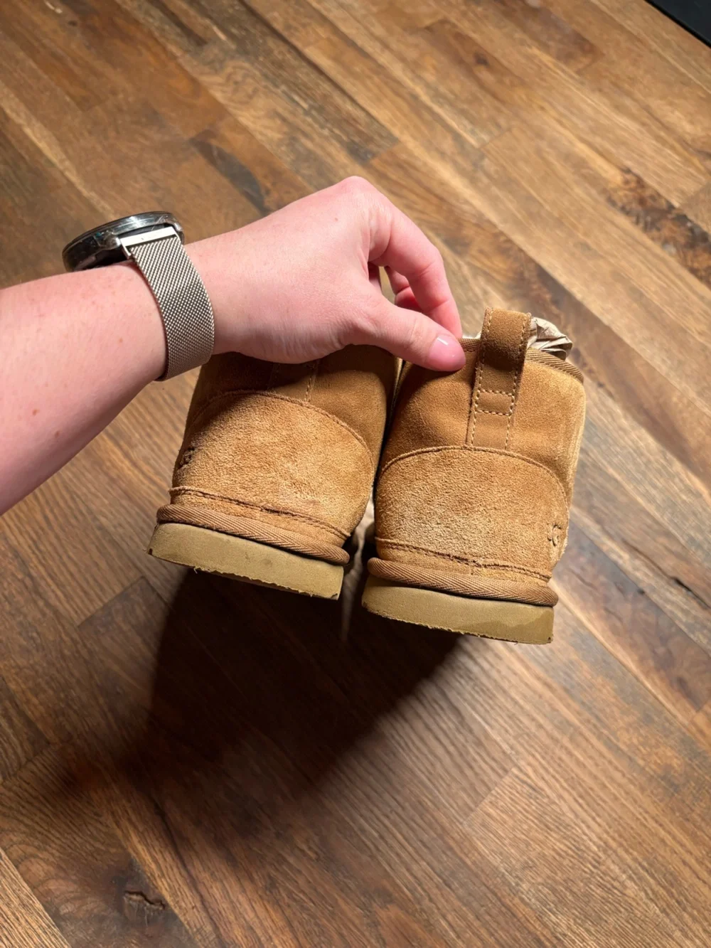 UGG Men’s Chukka Boots in Chestnut Suede